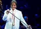 Roberto Carlos fará show gratuito em Salvador no dia 26 de dezembro, anuncia Bruno Reis.