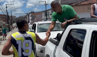 Carreata de Betão da Vila reúne apoiadores e percorre comunidades de Salvador