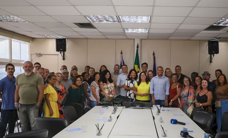 Prefeitura lança novo regulamento do transporte escolar para desburocratizar prestação do serviço em Salvador