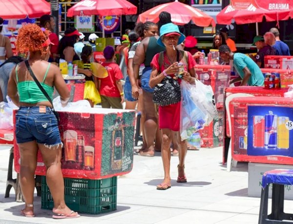 Festa de Iemanjá escancara repressão aos trabalhadores na cidade do desemprego.